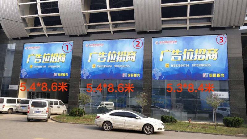 以下是一些成都地区的平面设计培训课程推荐，供您参考：