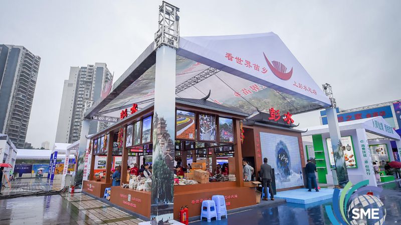 户外喷绘写真尺寸解析：尺寸背后的意义与选择要点
